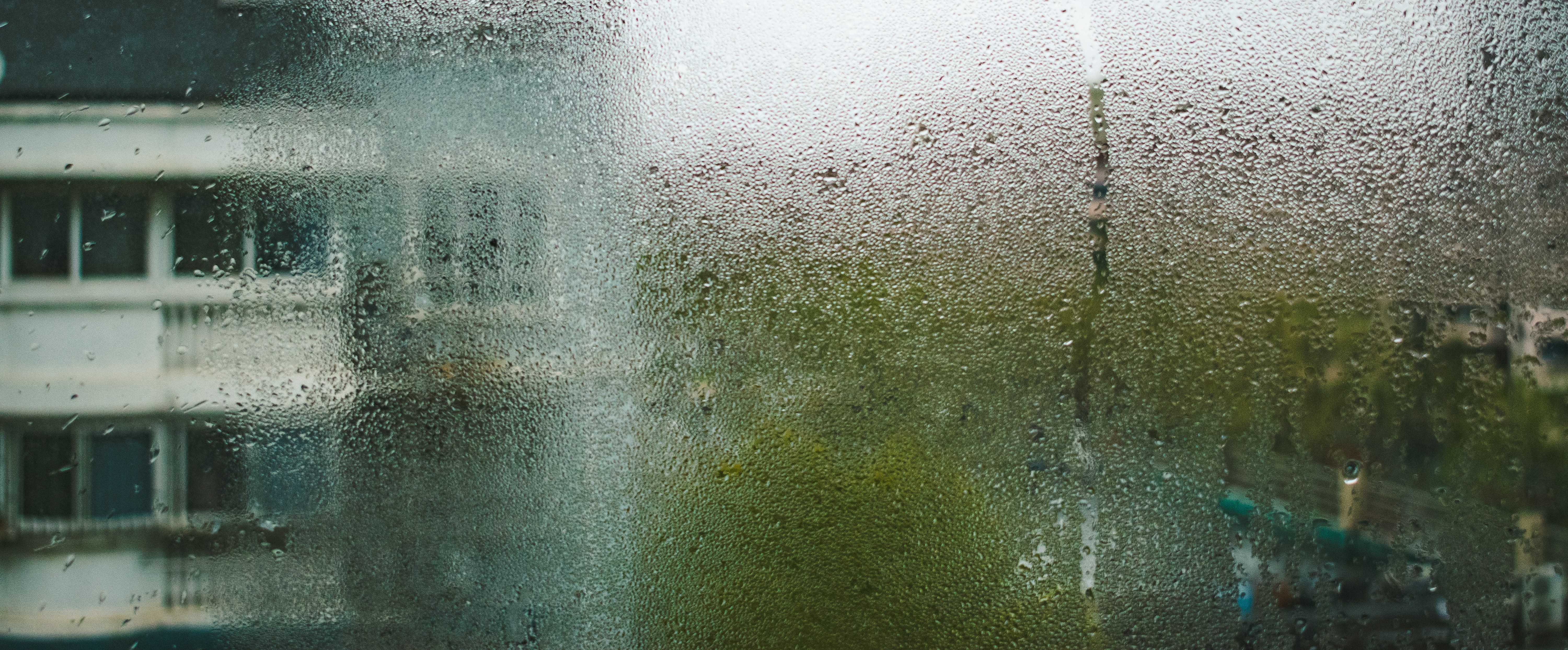 Soreba - Que faire en cas de condensation entre les vitrages ?