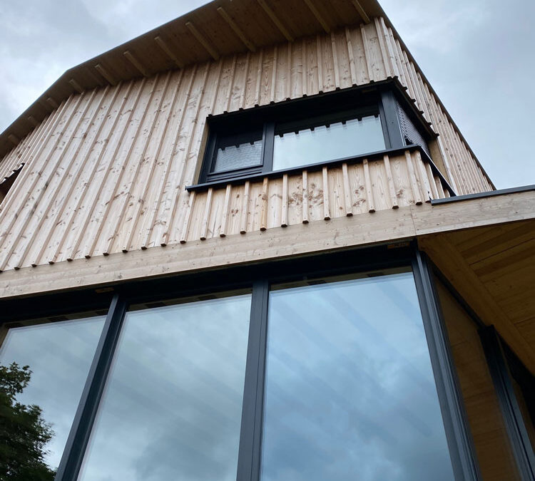 Réalisation menuiseries – Maison ossature bois